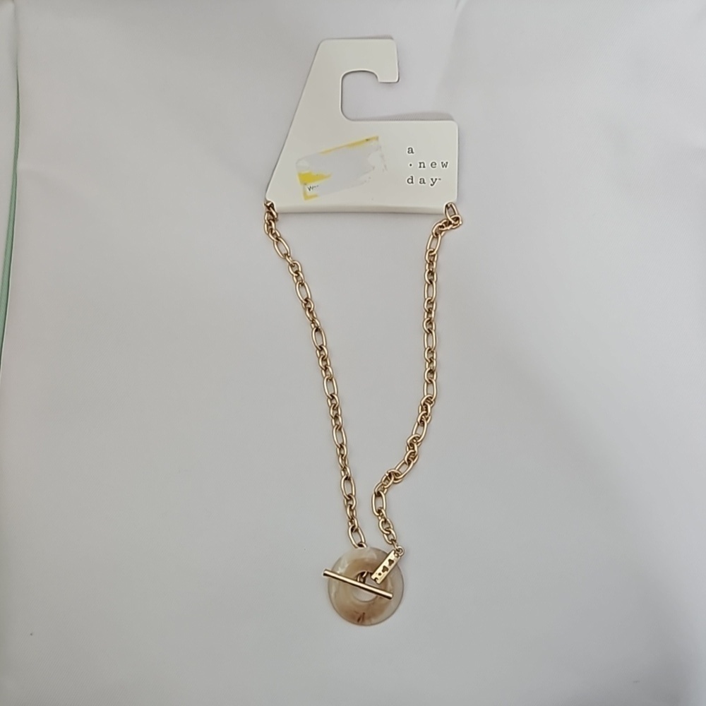 A New Day Toggle and Link Resin Ring Chain Necklace Brown/Gold NWT